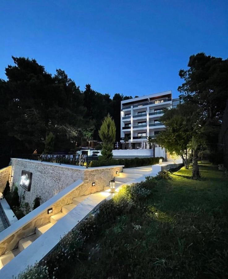 Pino Boutique Hotel Ulcinj Exteriör bild