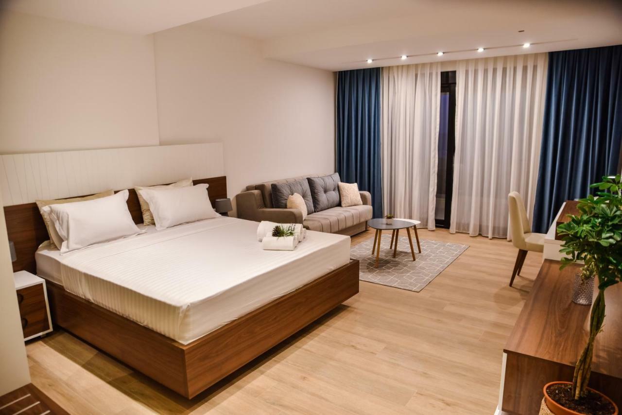 Pino Boutique Hotel Ulcinj Exteriör bild